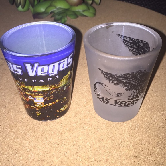 Set 4 shot Glasses size 2”2.5” - Picture 8 of 8